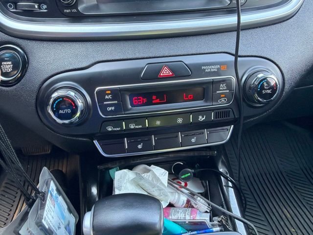 Used 2020 Snow White Pearl Kia EX V6 image 28