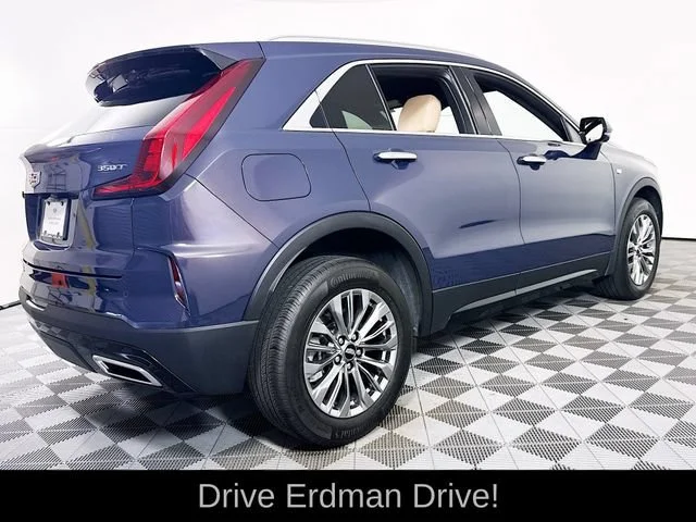 2025 Cadillac XT4 Premium Luxury - Photo 23