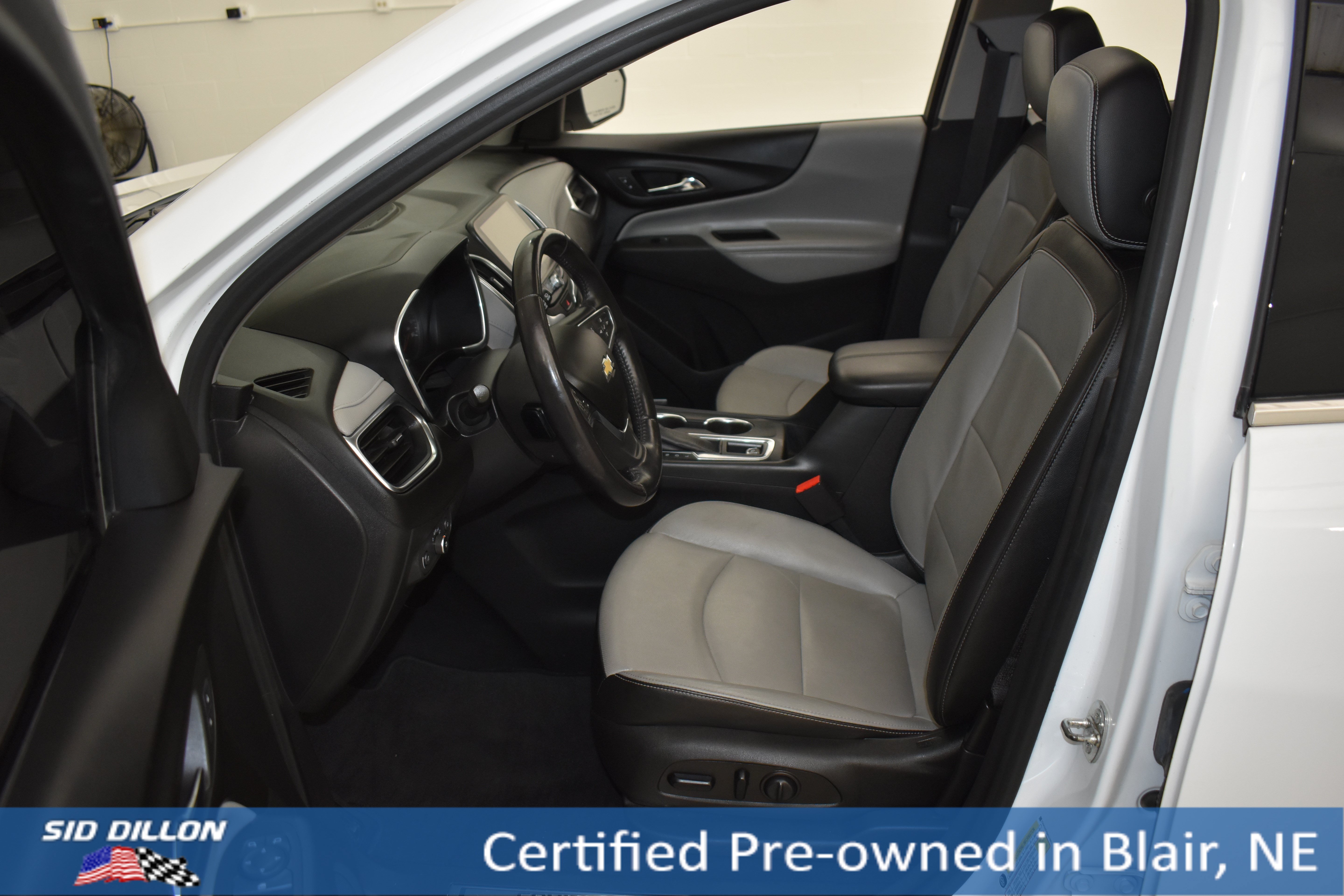 Used 2021 Summit White Chevrolet Premier image 9