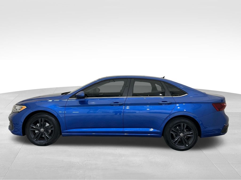 3VW7M7BU0RM024236