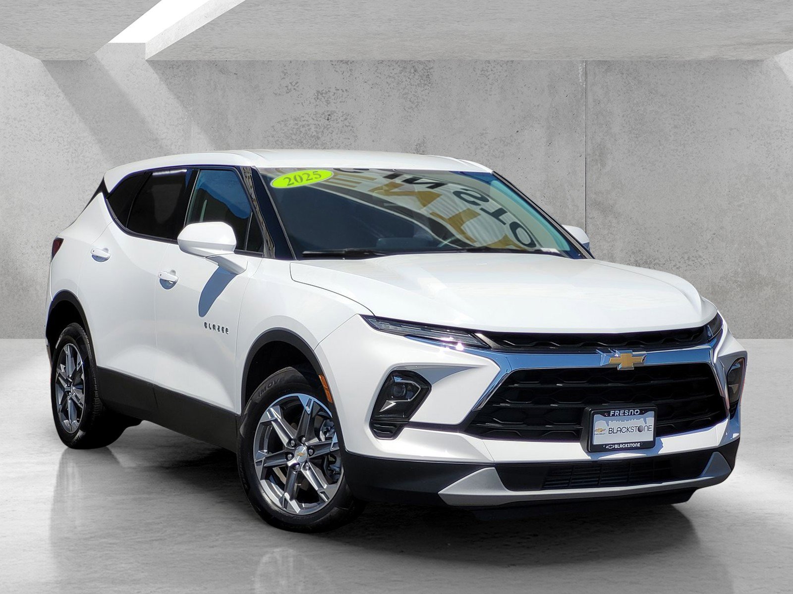 2025 Chevrolet Blazer 2.0T 2LT FWD's photo