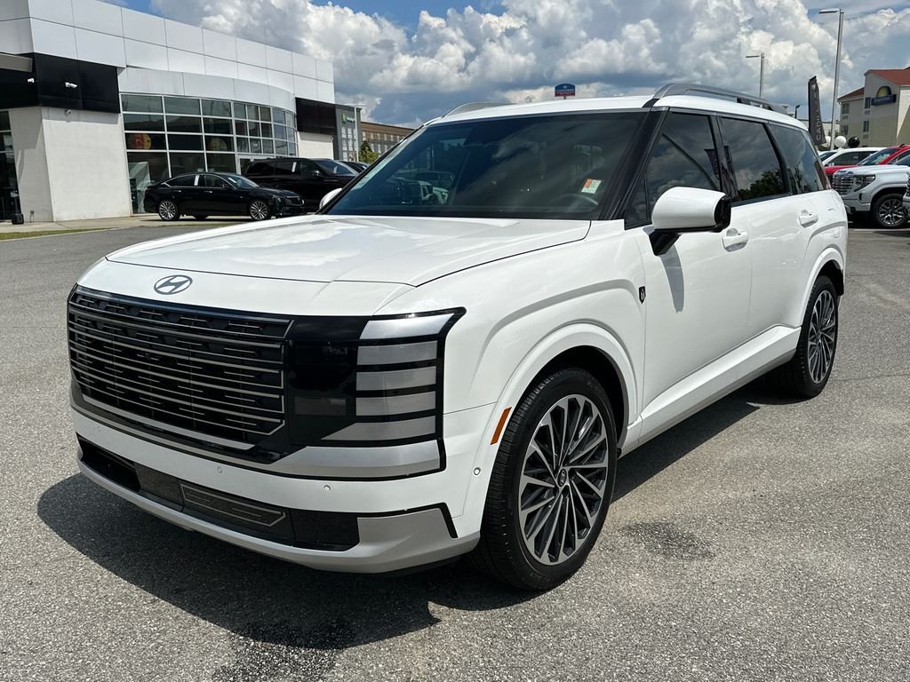 Used 2026 White Hyundai Calligraphy image 3