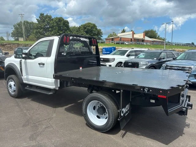 New 2026 Oxford White Ford F-550® XL image 5