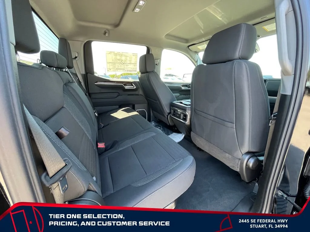 New 2026 Onyx Black GMC Elevation image 18