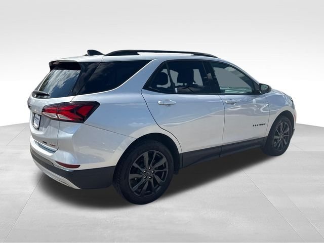Used 2022 Silver Chevrolet RS image 5