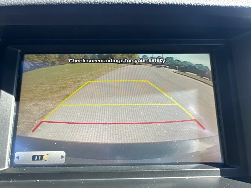 Used 2015 Black Hyundai 3.8 image 26