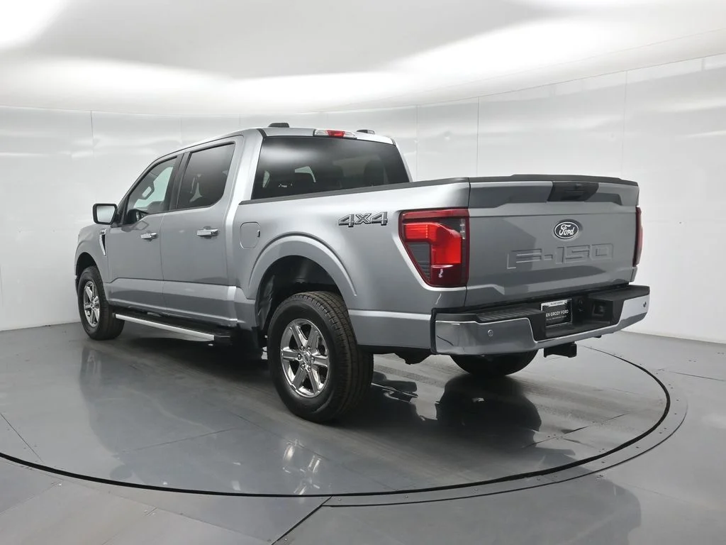 Certified Used 2025 Silver Ford XLT image 27