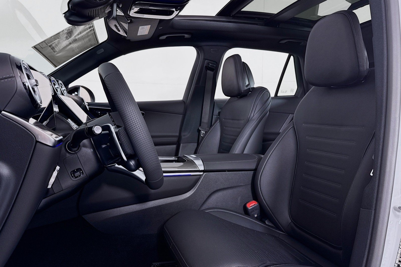 2026 Mercedes-Benz GLC AMG GLC43 - Photo 16