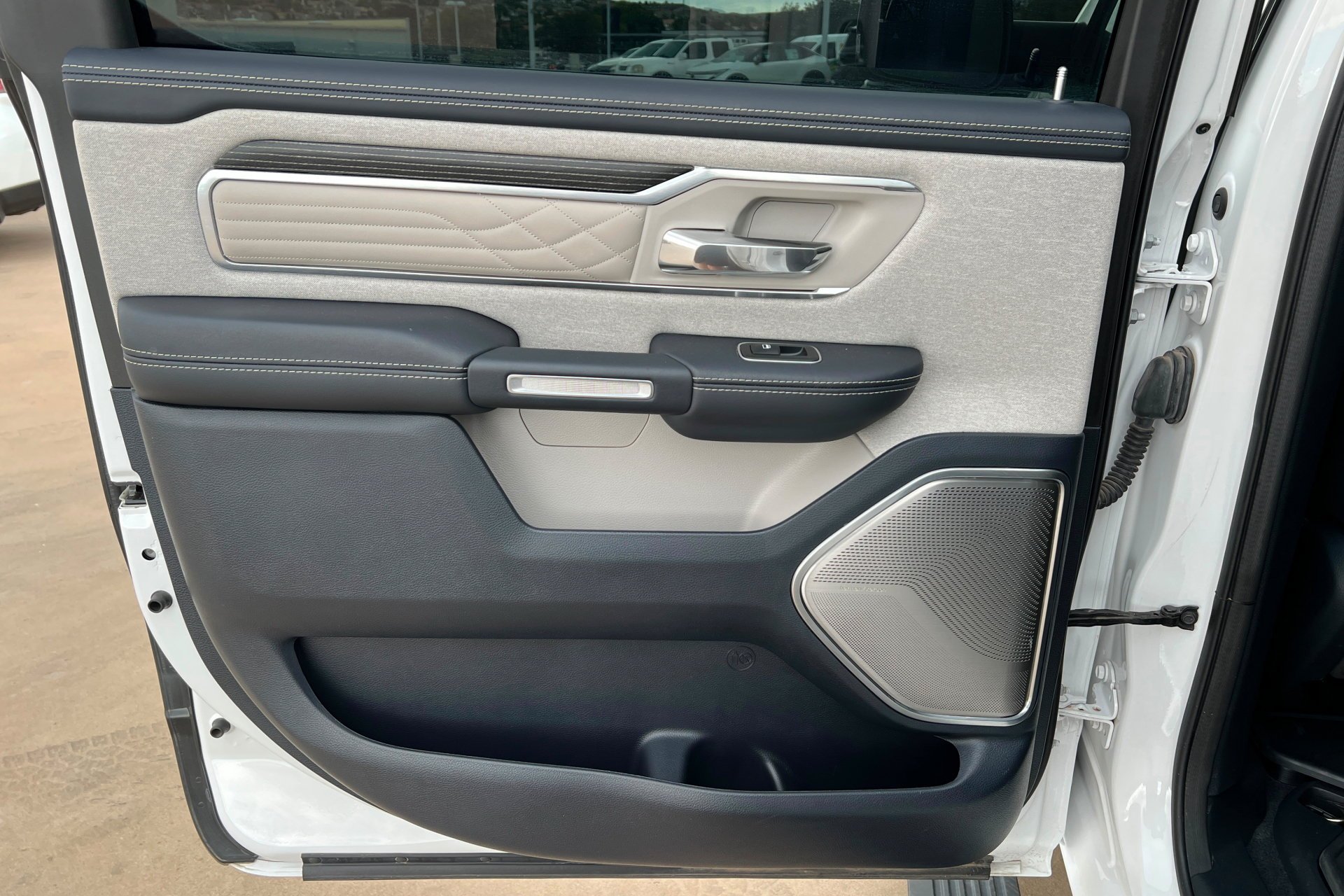 Used 2022 Bright White Clearcoat Ram Limited image 19