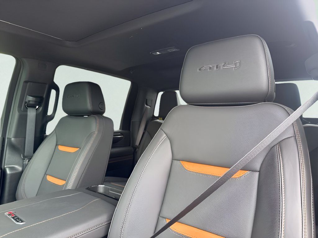 2026 GMC Sierra 2500HD AT4 - Photo 10