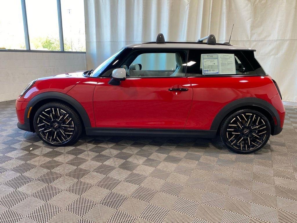 Used 2025 Chili Red MINI Iconic image 5