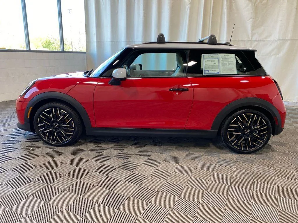 Used 2025 Chili Red MINI Iconic image 5