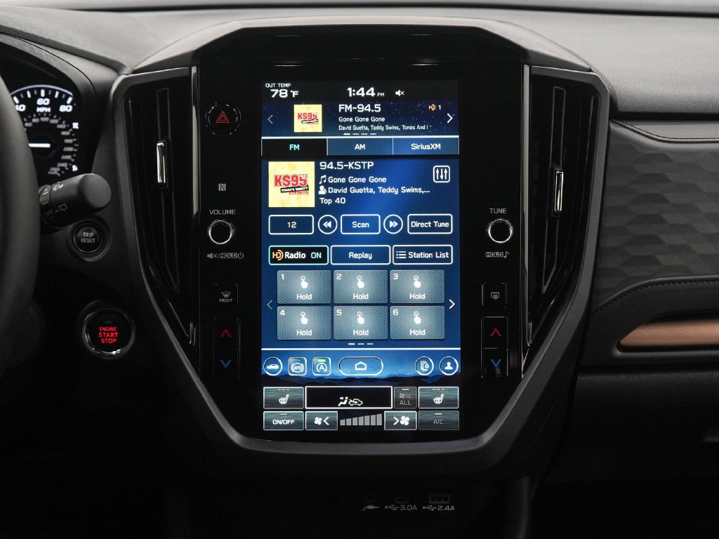 Used 2025 River Rock Pearl Subaru Sport image 15