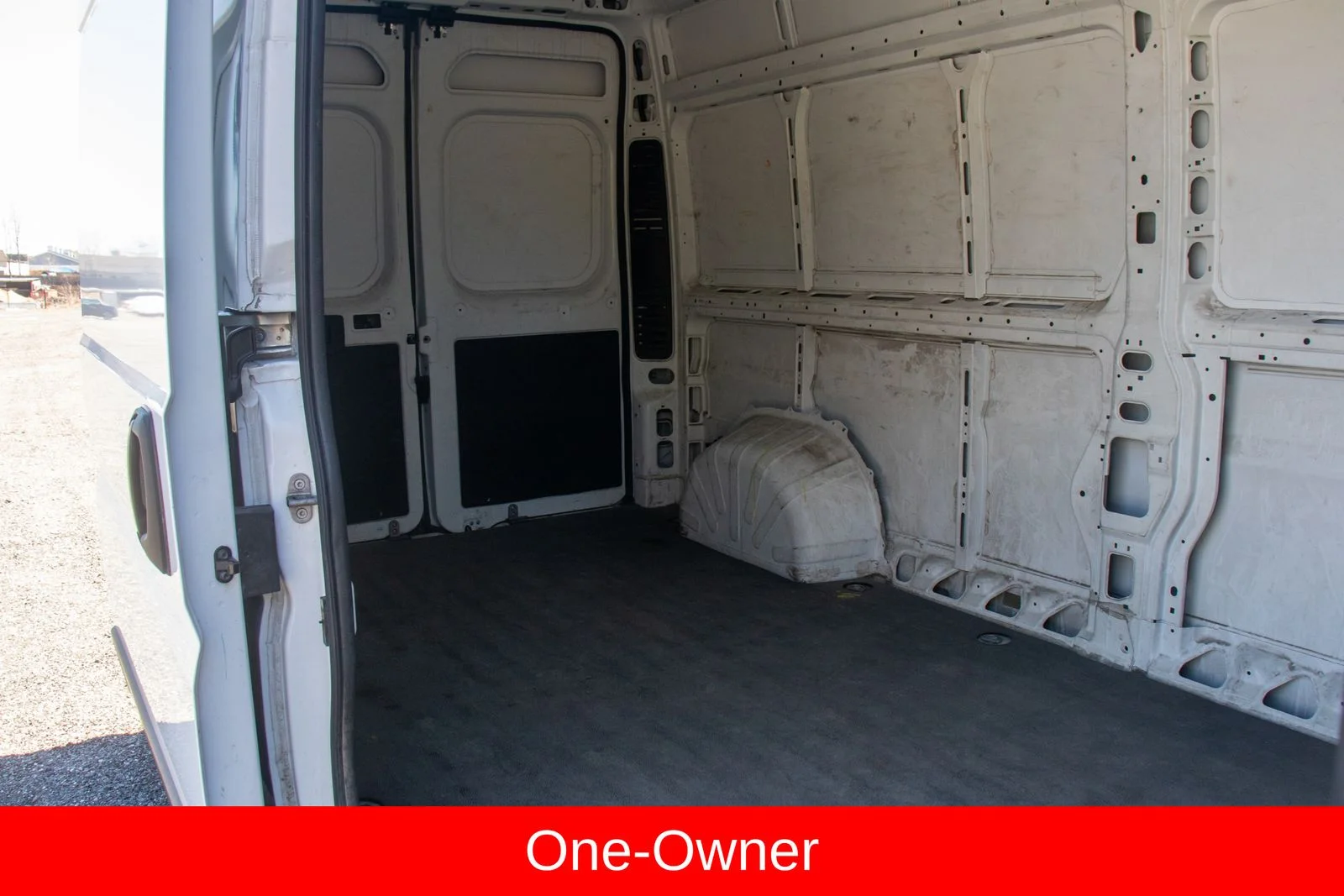 Used 2024 White Ram High Roof image 15