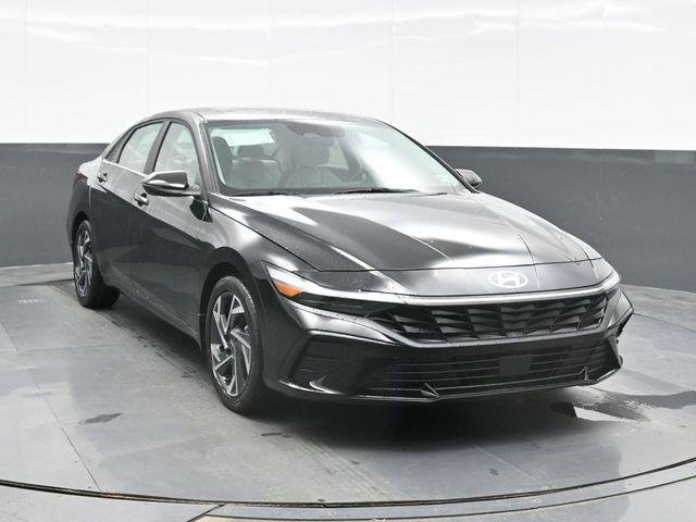 New 2026 Black Hyundai Limited image 6