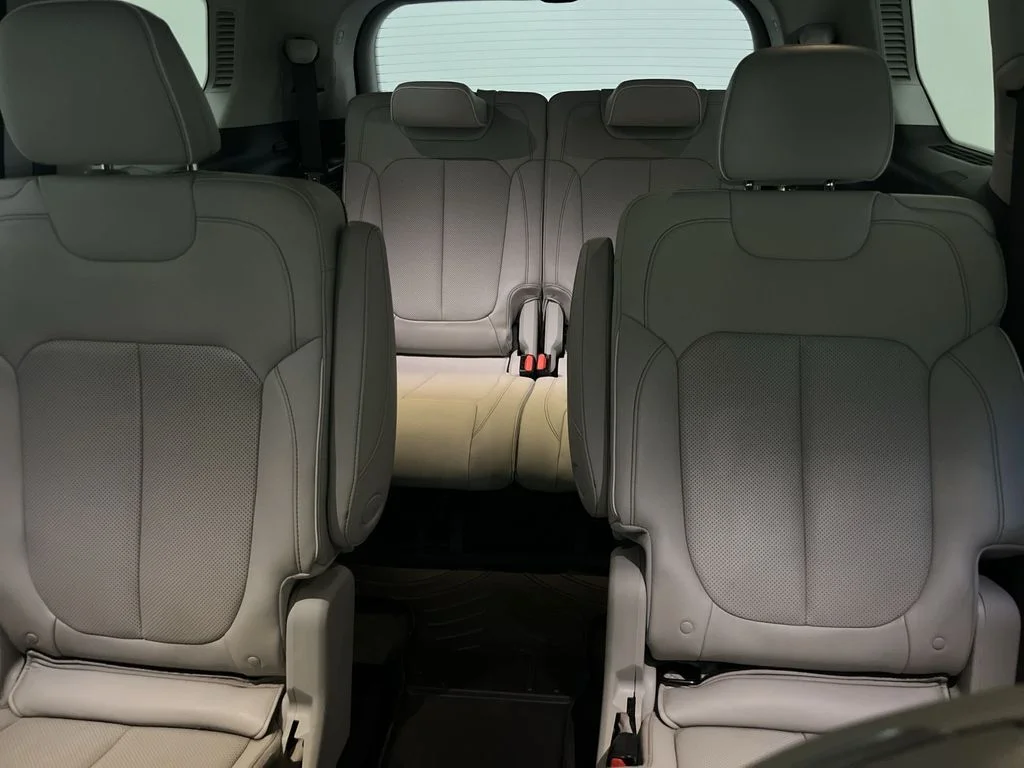 Used 2022 Gray Jeep Overland image 26