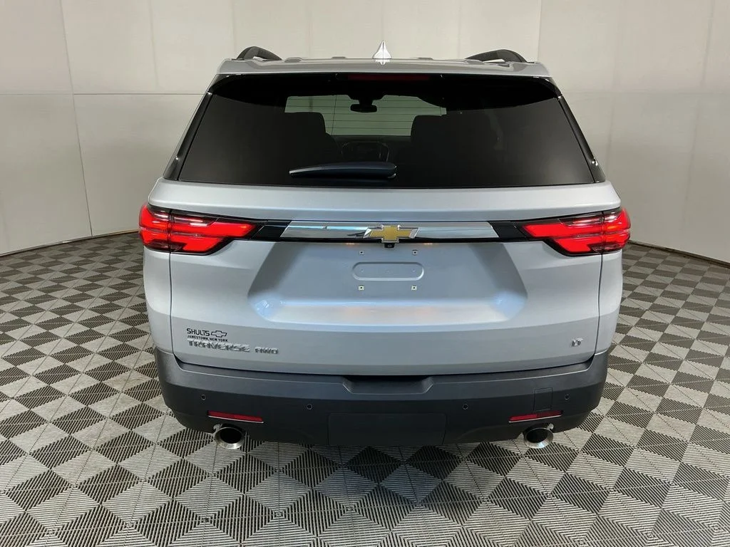 Certified Used 2022 Silver Chevrolet LT image 10