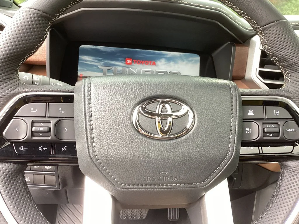 2025 Toyota Tundra 1794 Edition - Photo 18