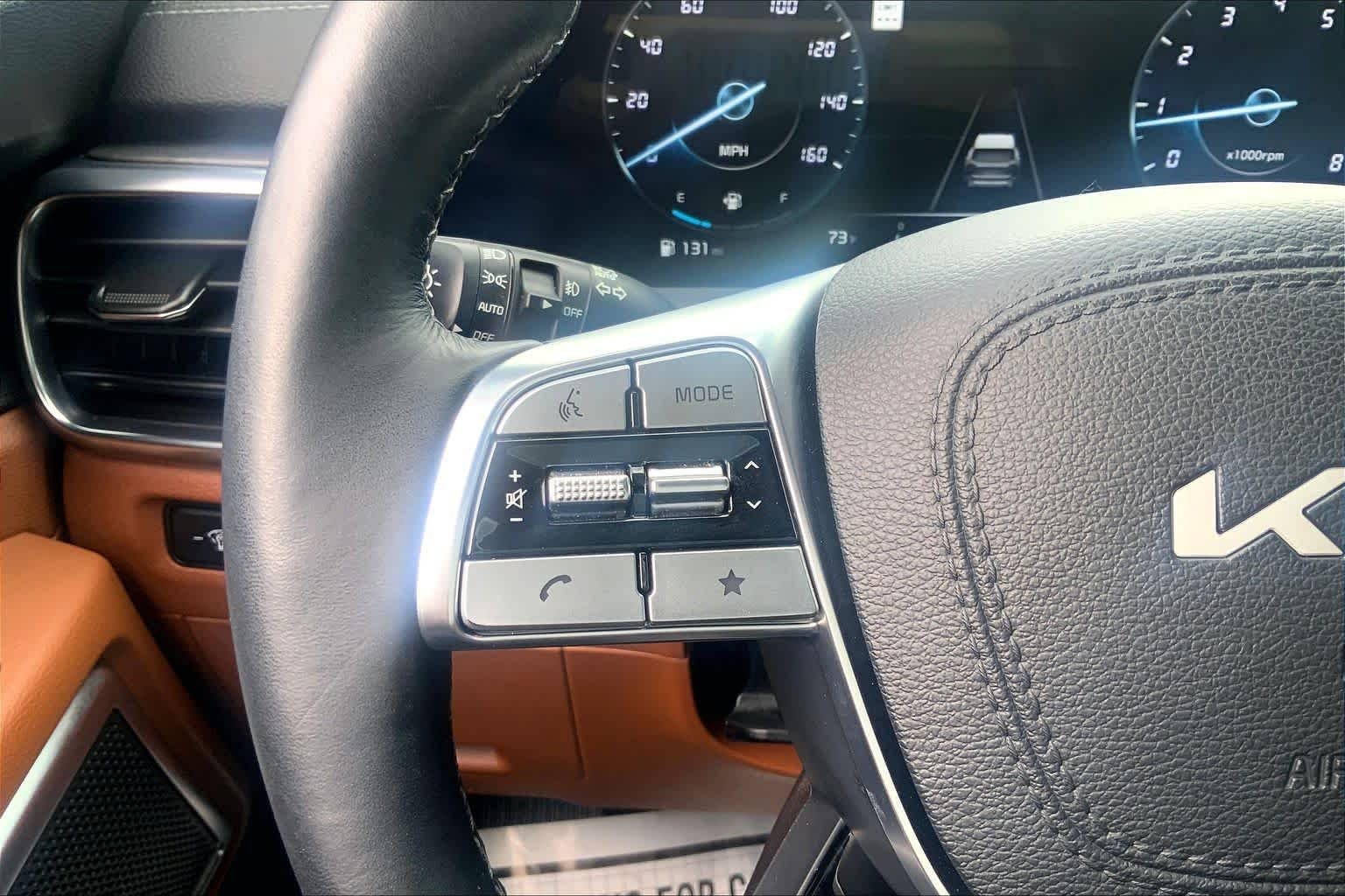Certified Used 2024 Wolf Gray Kia SX X-Line image 23