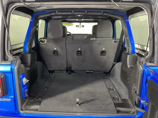 Used 2022 Blue Jeep Unlimited Sport Altitude image 33