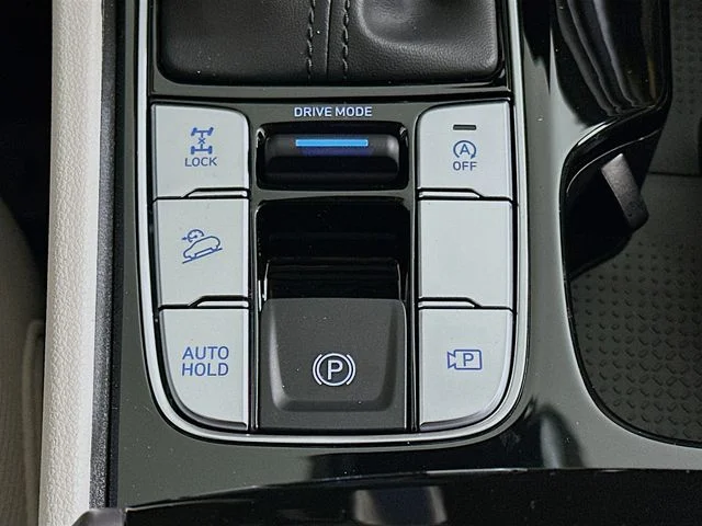 New 2026 Hyundai TUCSON SEL