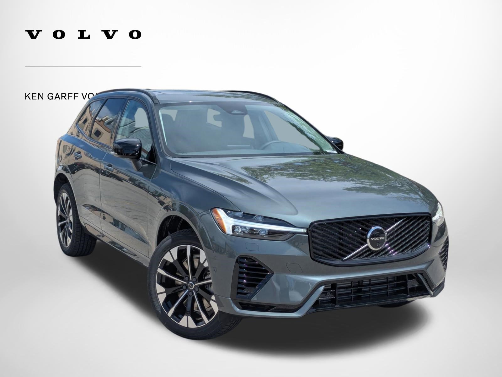 2026 Volvo XC60 T8 Plus Dark AWD's photo