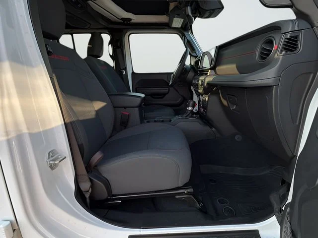 Used 2024 White Jeep Rubicon image 31