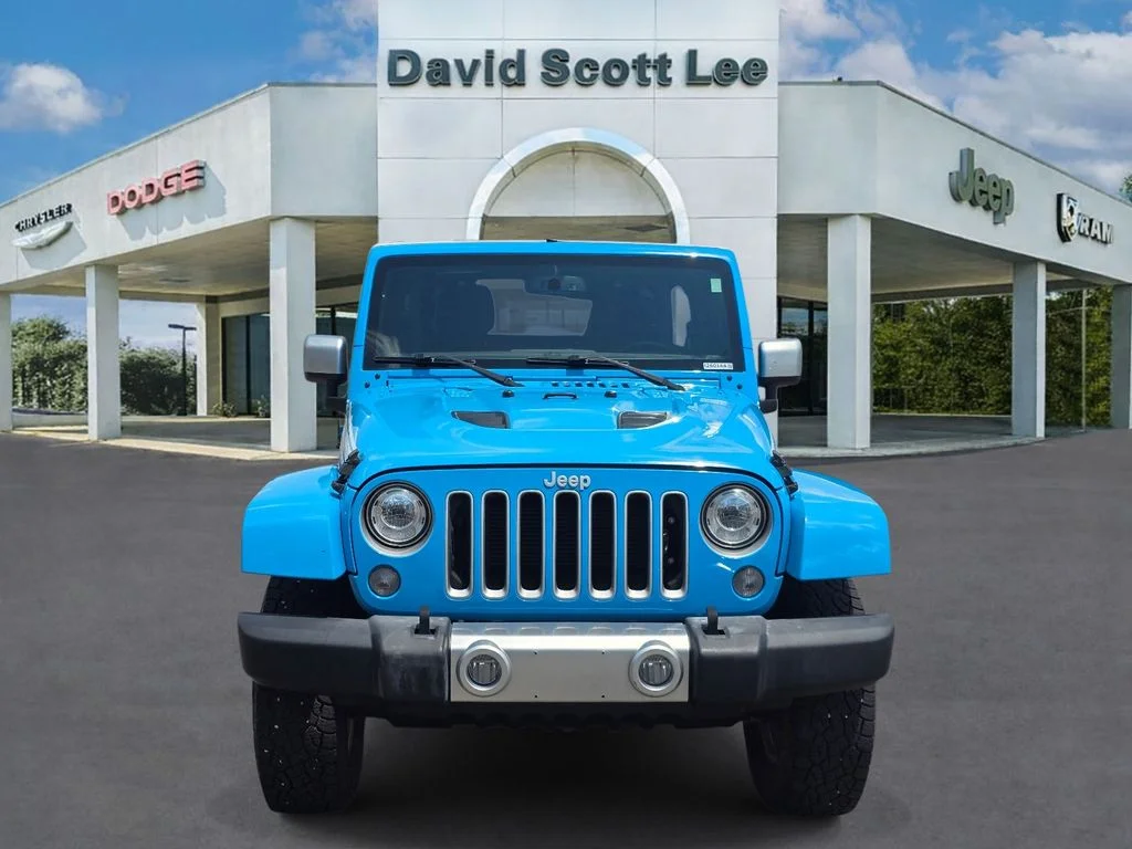 Used 2017 Blue Jeep Unlimited Sahara image 2