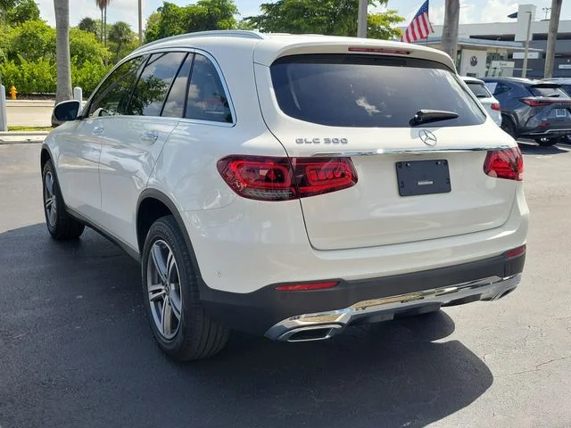 Used 2022 White Mercedes-Benz GLC 300 image 7