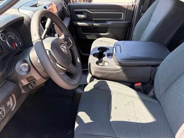 Used 2025 White Ram Big Horn image 9