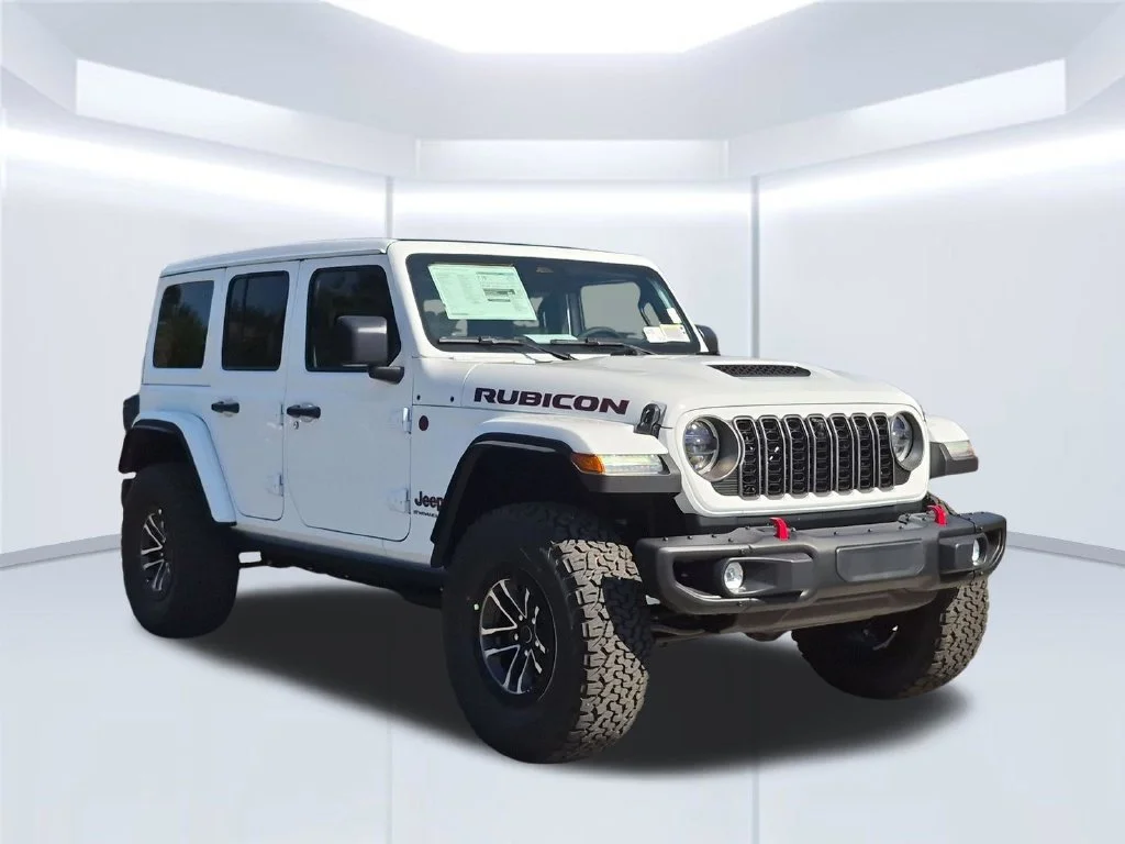 New 2027 White/off-white Jeep Rubicon X image 8