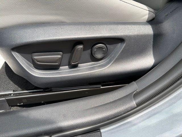Certified Used 2026 PRECIOUS METAL Toyota  image 334