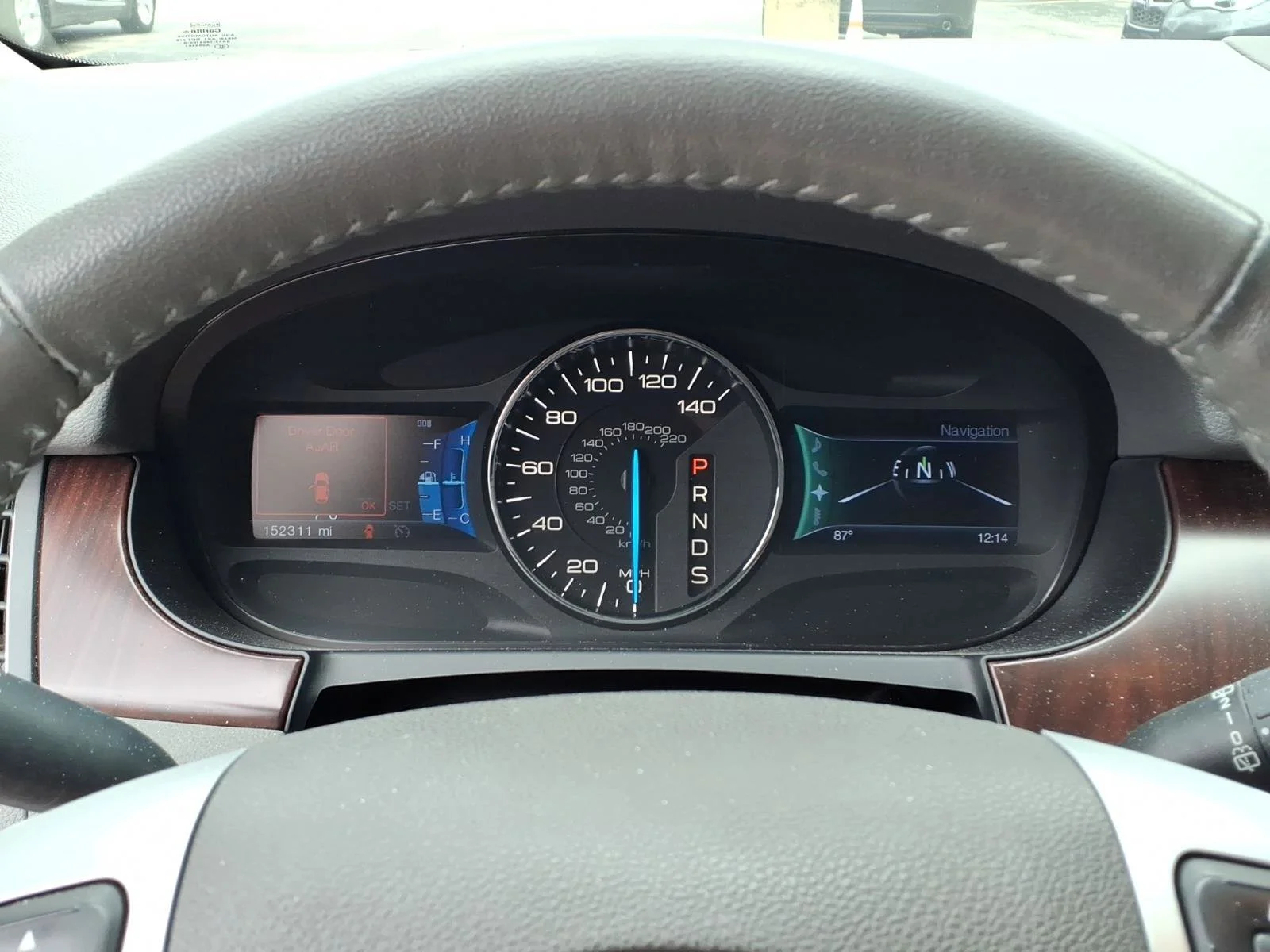 Used 2013 Ingot Silver Ford Limited image 20