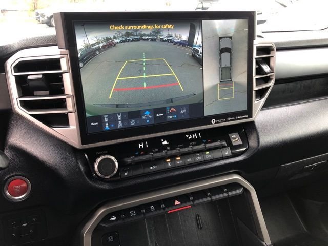 Used 2023 Green Toyota SR5 image 31