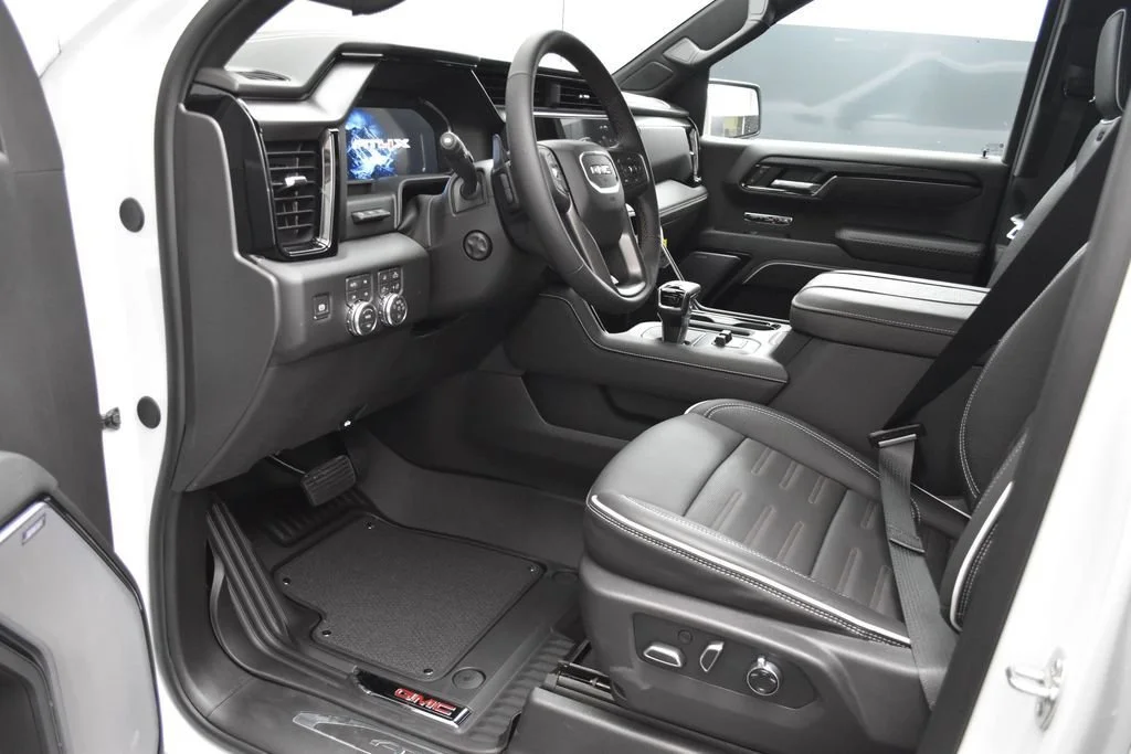 New 2026 Summit White GMC AT4X image 8