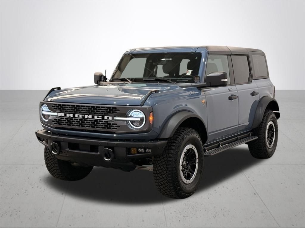 Used 2023 Gray Ford Badlands image 2