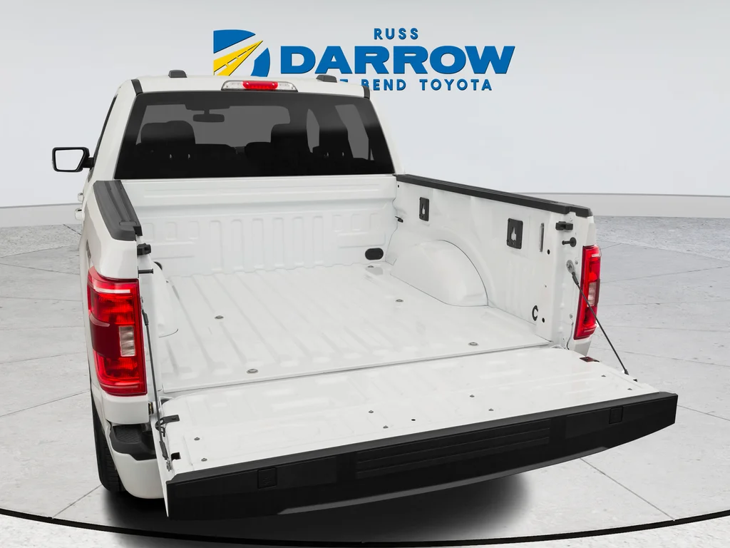 Used 2022 White Ford XLT image 40