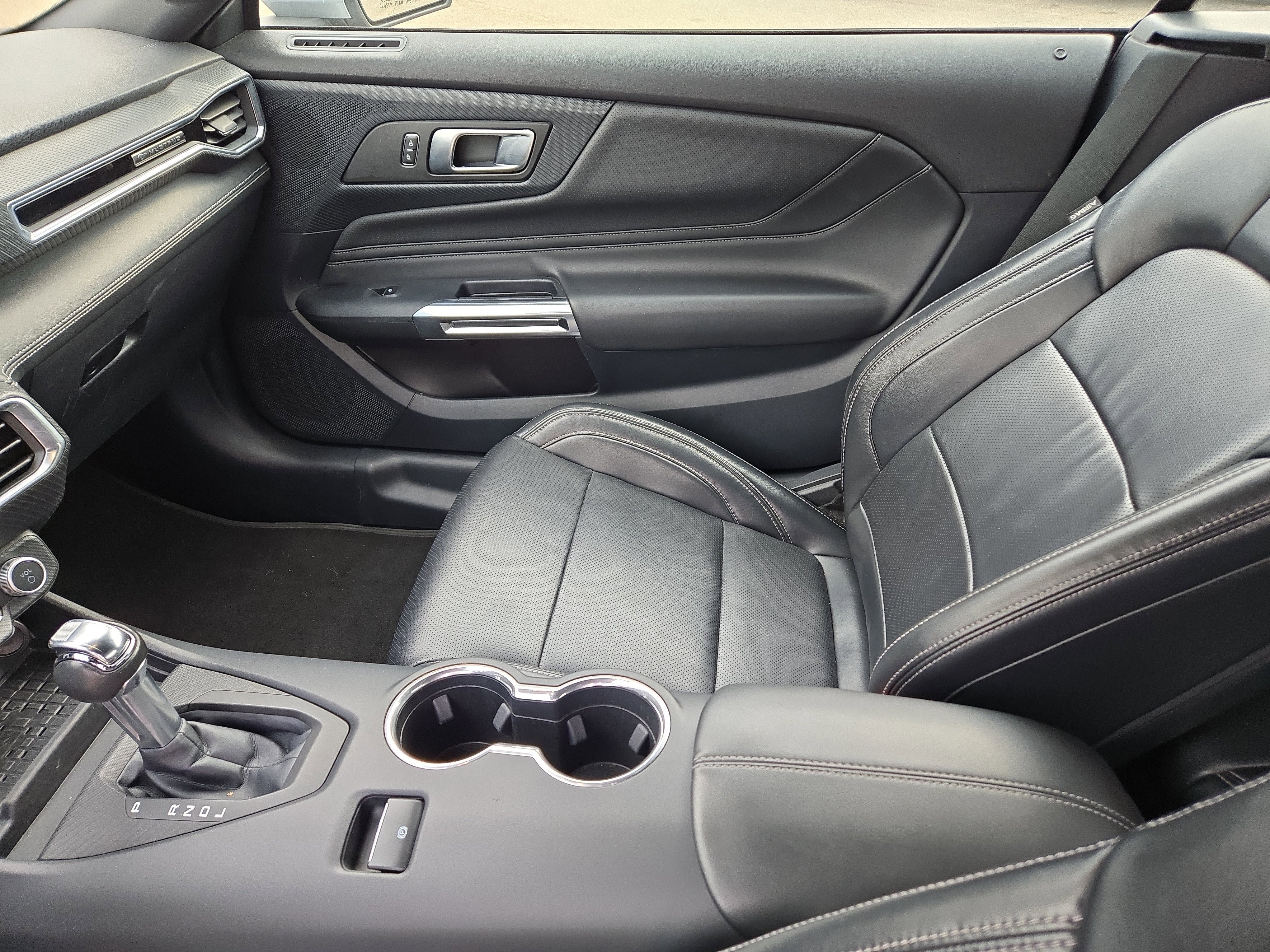 2024 Ford Mustang EcoBoost - Photo 15