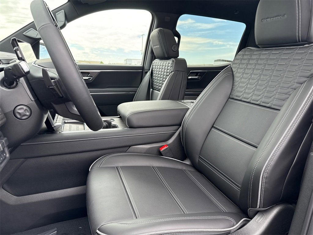 2025 GMC SIERRA - Image 15