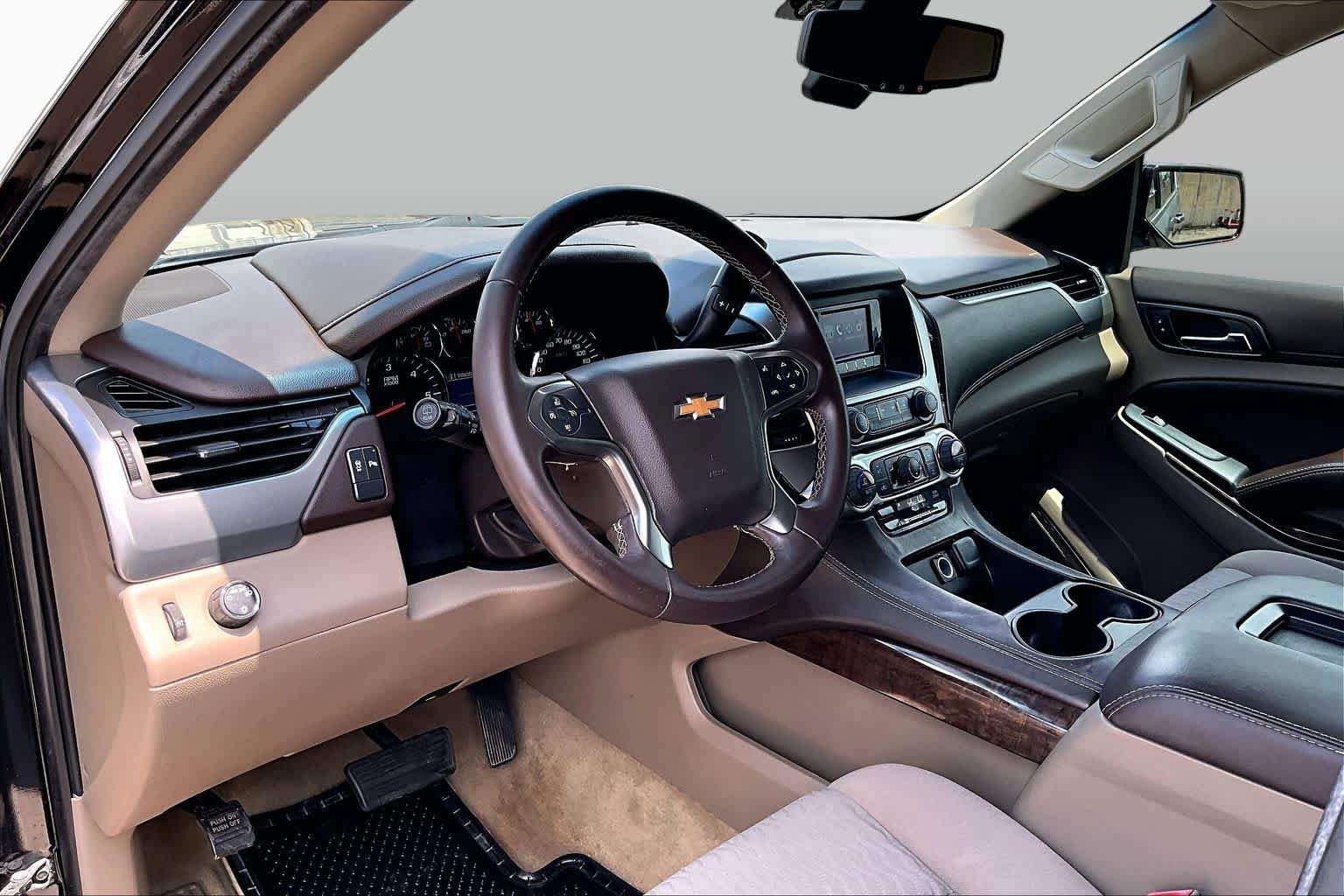Used 2015 Black Chevrolet LS image 17