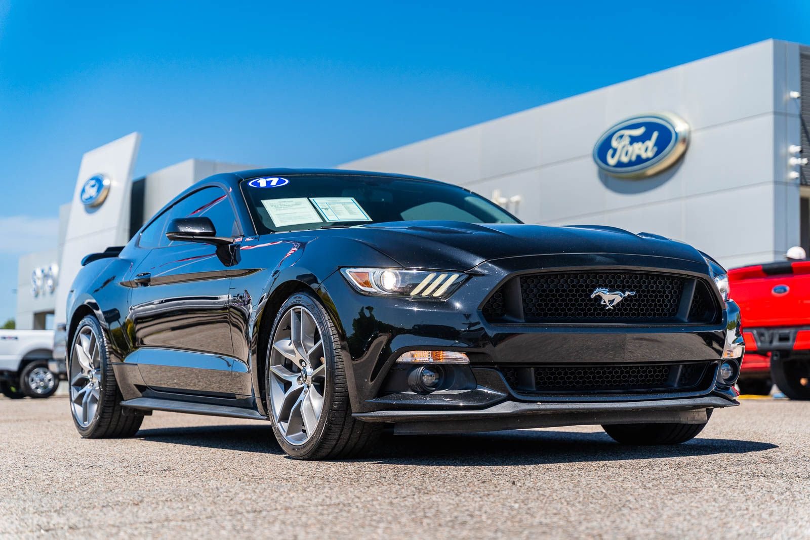 2017 Ford Mustang GT Coupe Premium's photo