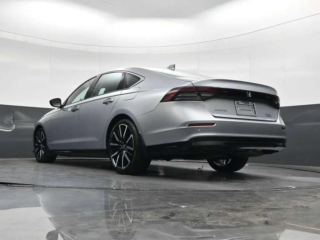 2025 Honda Accord Hybrid Touring - Photo 36