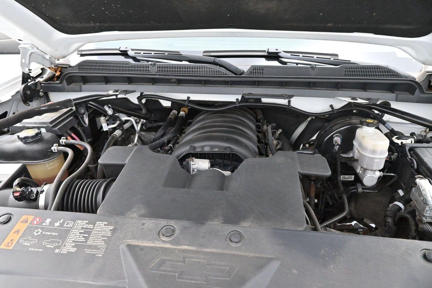 Used 2019 Summit White Chevrolet Work Truck image 28