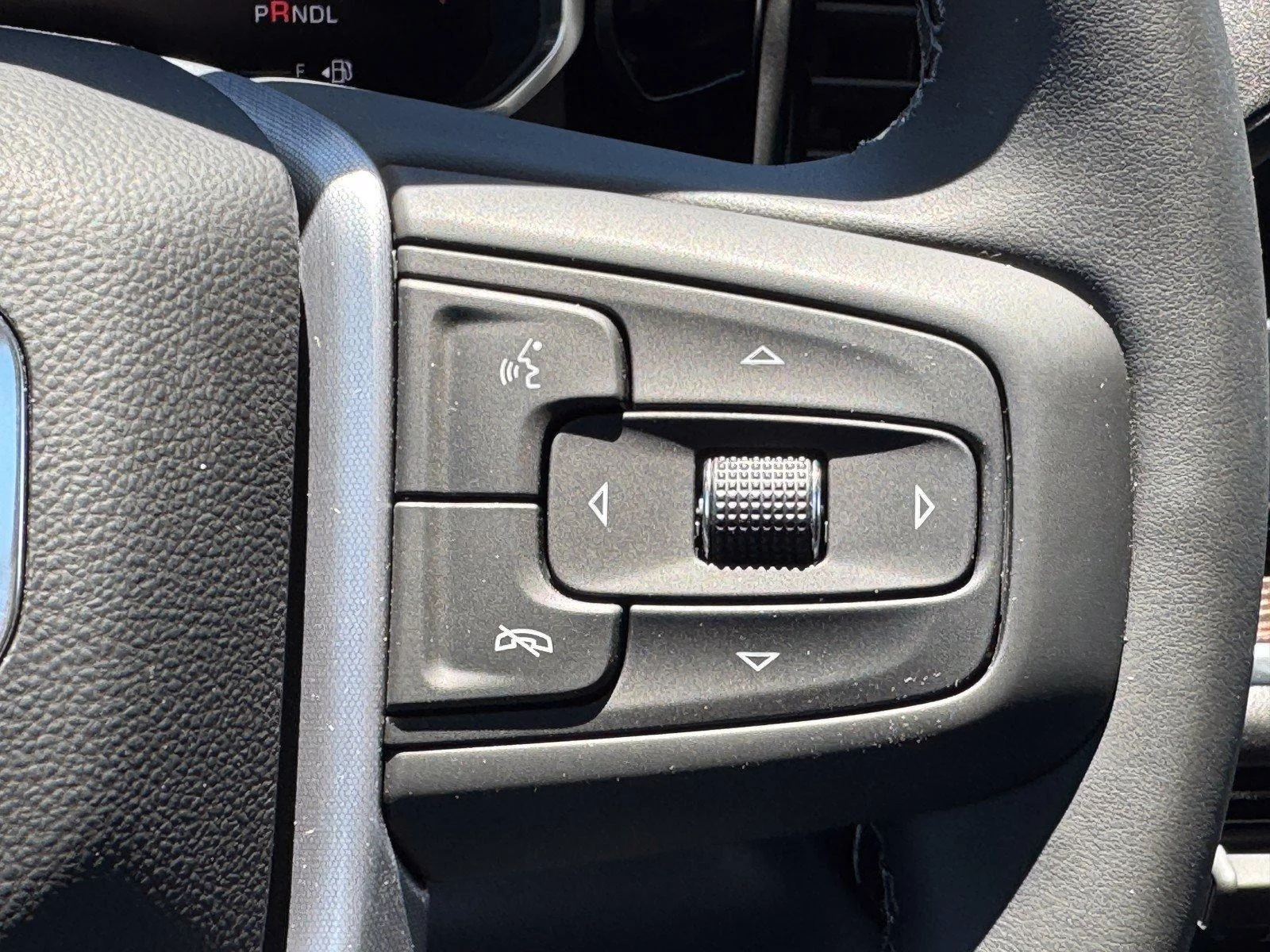 New 2026 Onyx Black GMC Elevation image 20