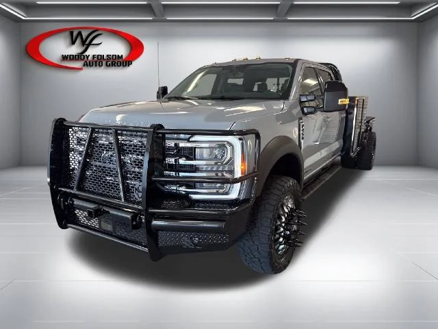 New 2026 Glacier Gray Metallic Tri-Coat Ford F-450® LARIAT® image 20