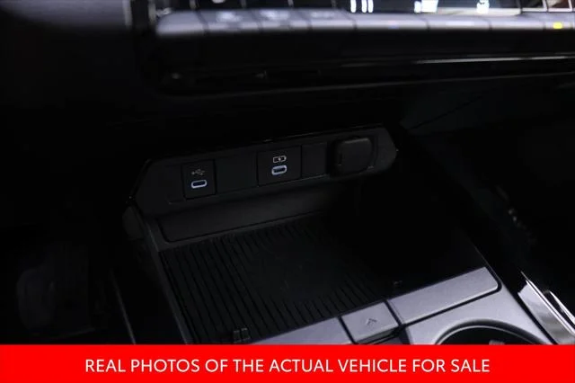 2024 Toyota Prius Prime XSE - Photo 9