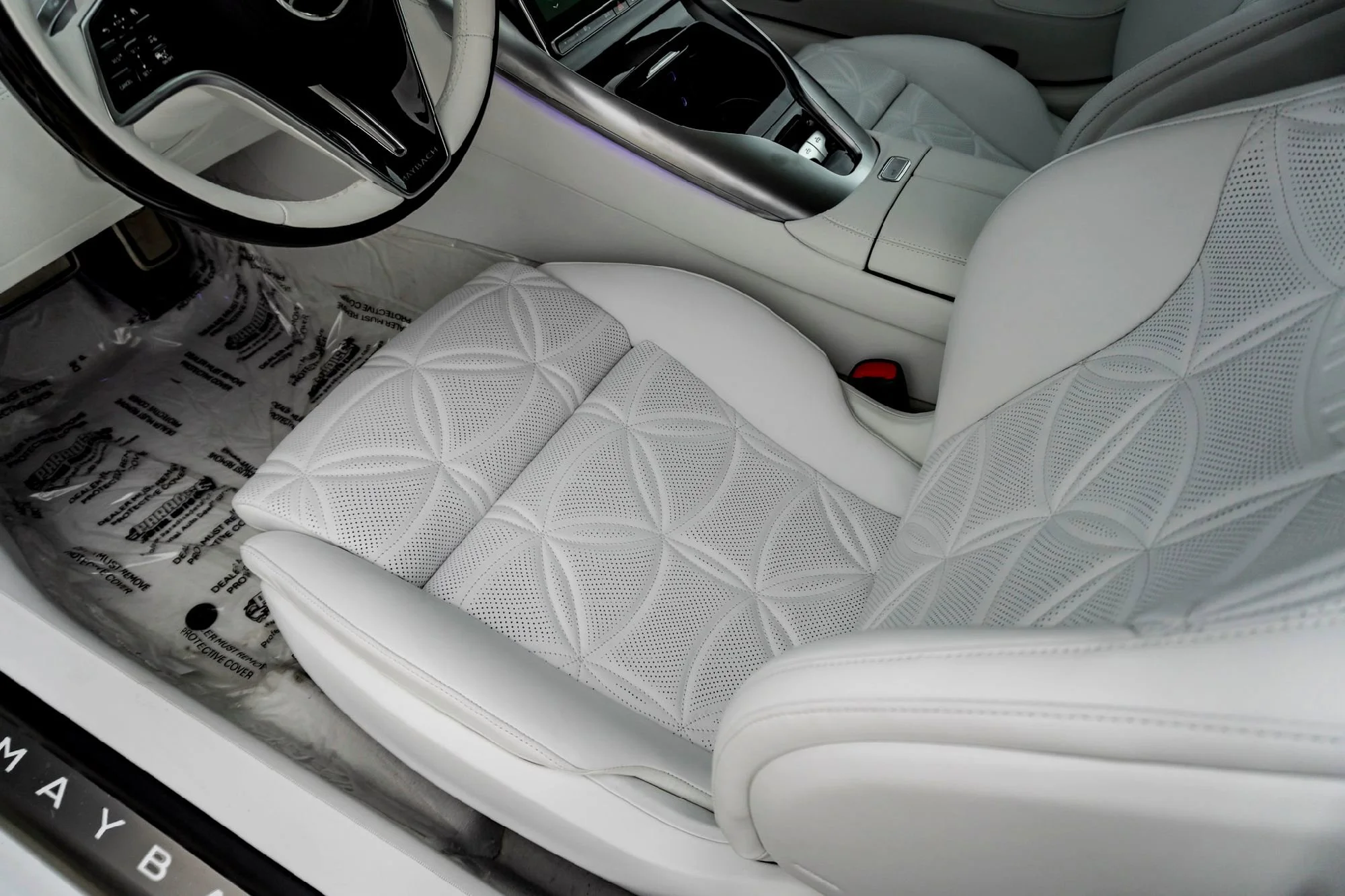New 2026 White Mercedes-Benz Maybach SL 680 Monogram Series image 20