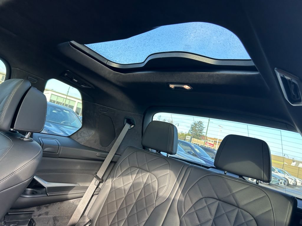 New 2027 Dravit Grey Metallic BMW xDrive40i image 34