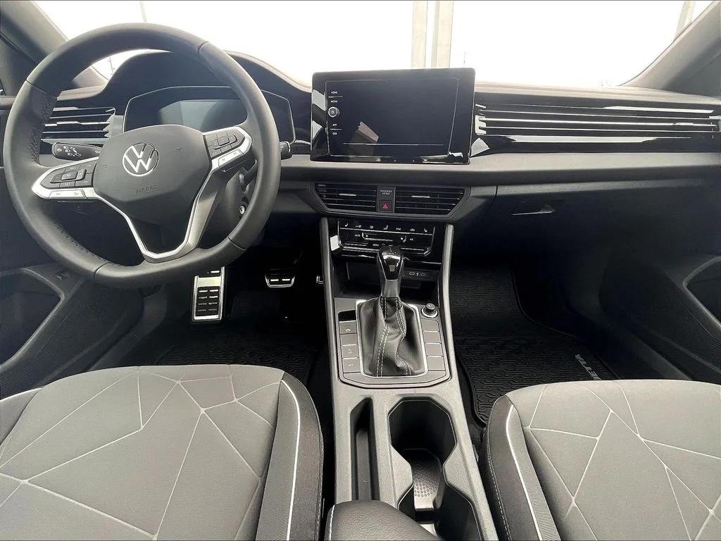 New 2026 Black Volkswagen 1.5T Sport image 9