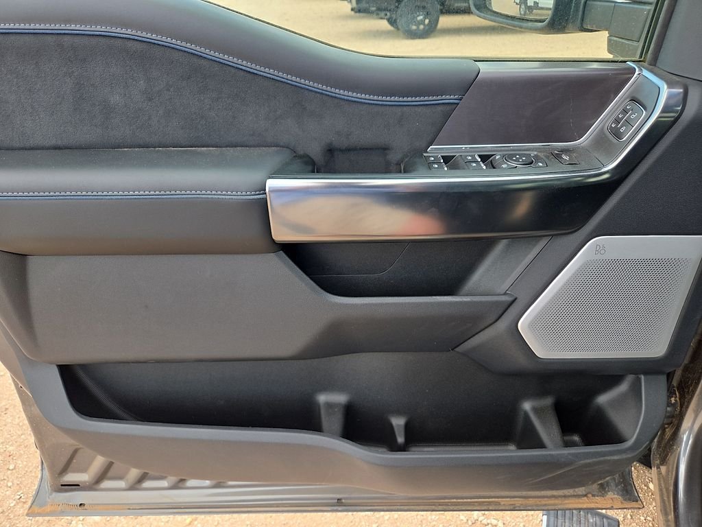 2026 Ford F-350 Super Duty Platinum - Photo 20